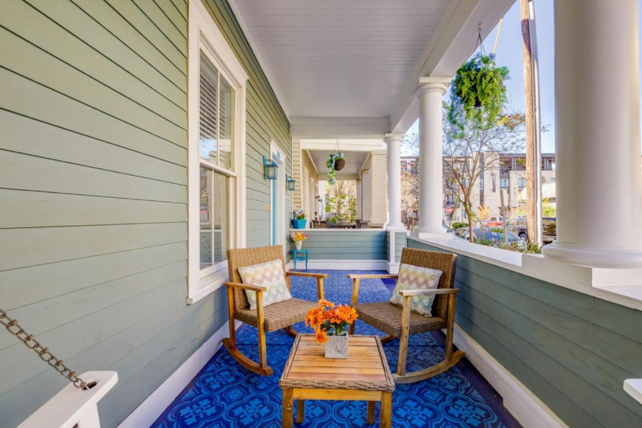 Southern Charmer-Historic District Downtown-Front Porch-Walk Score 90!!-Private Parking-1 Minute To Forsyth Park Савана Екстериор снимка